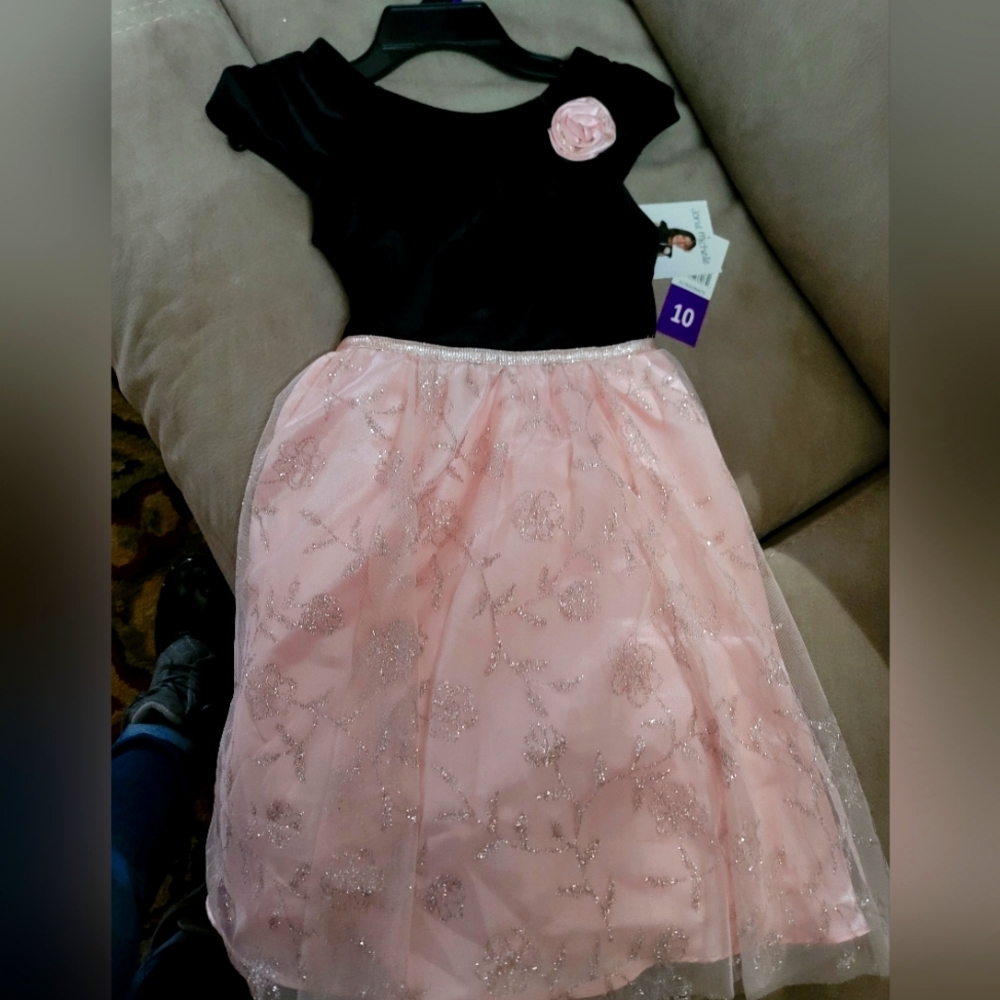 Dress with tulle skirt, flower